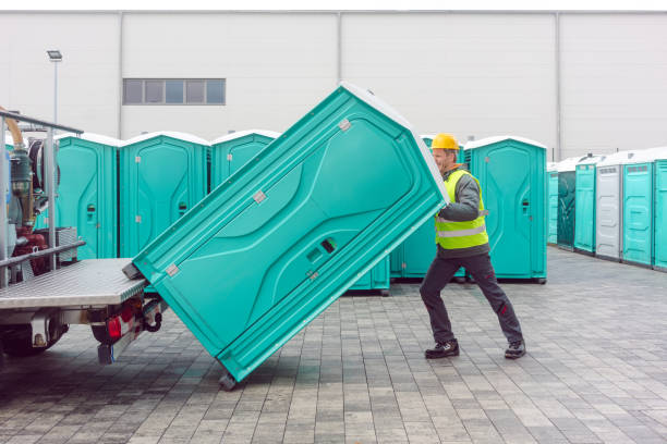 Portable Toilet Options We Offer in Golden Valley, AZ